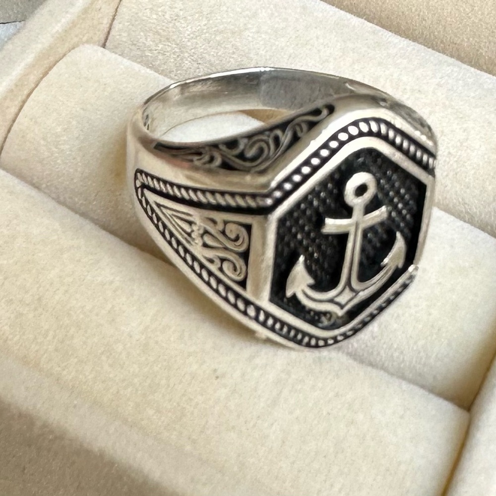 Solid 925 Ssilver Anchor Ring - image 1
